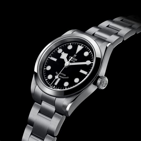 tudor caviglia|tudor black bay 32.